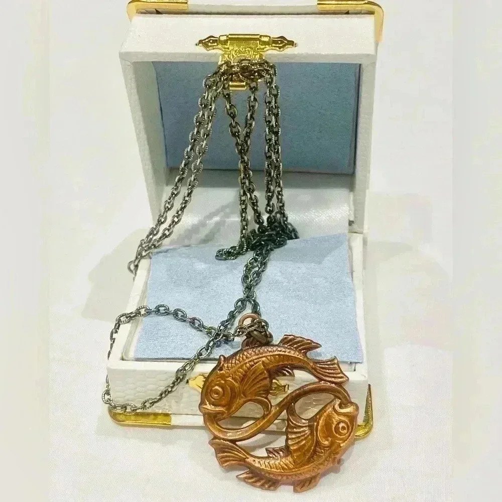 Old style  ( artificially darkened metal ) Chocker with Fishes 🐟 pendant